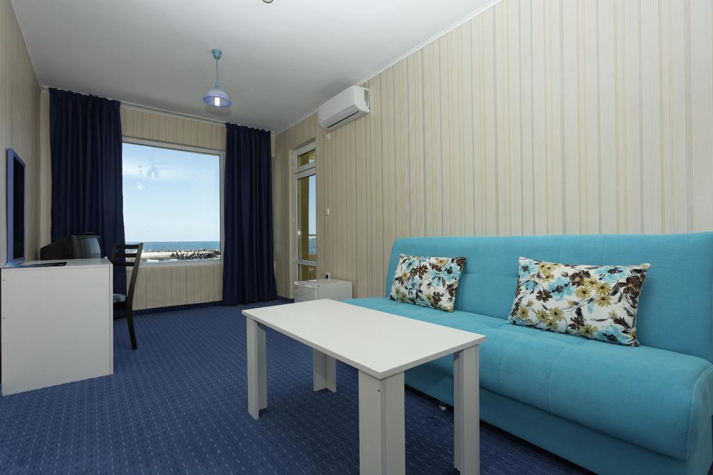Hotel Marina Kiten  Pokoj fotografie