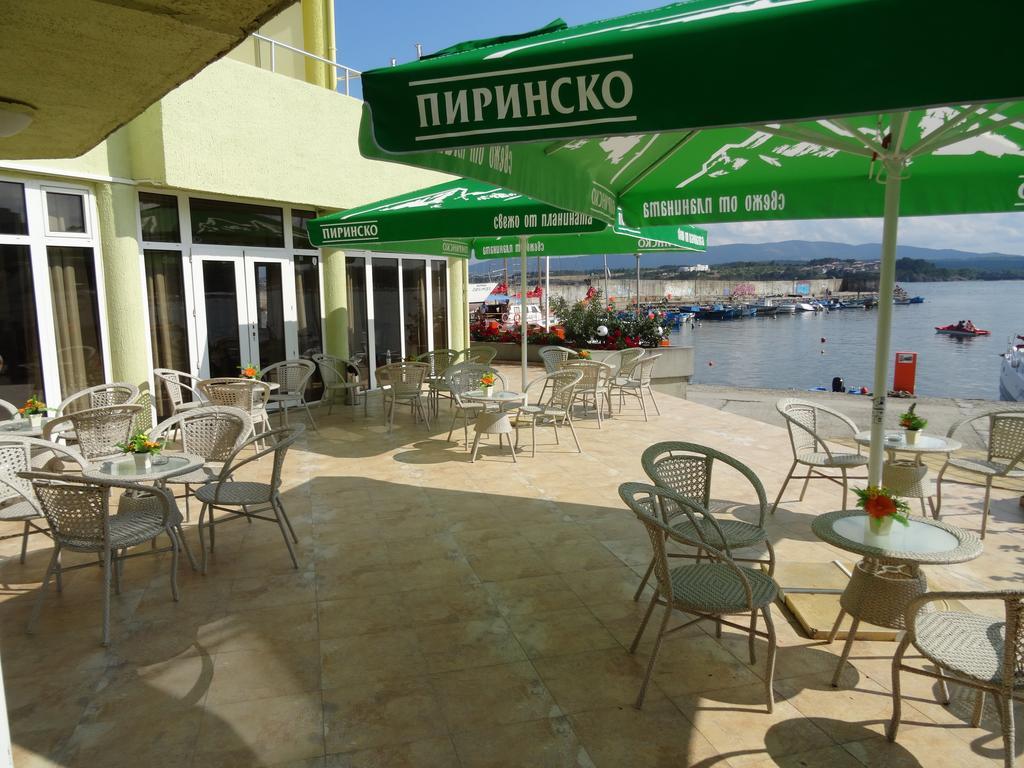 Hotel Marina Kiten  Exteriér fotografie