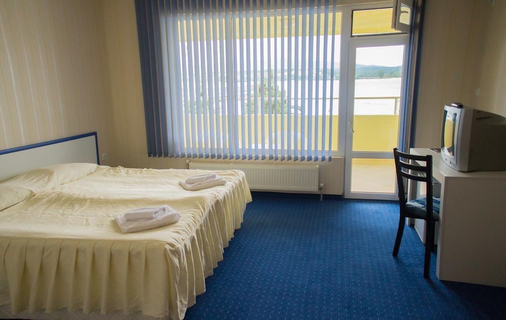 Hotel Marina Kiten  Pokoj fotografie